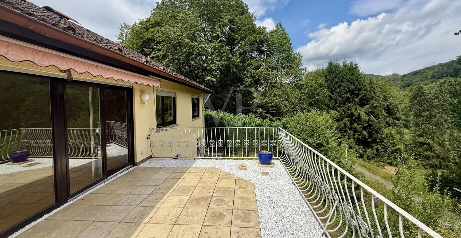 Charmantes Einfamilienhaus direkt am Naturschutzgebiet mit Blick ins Grüne