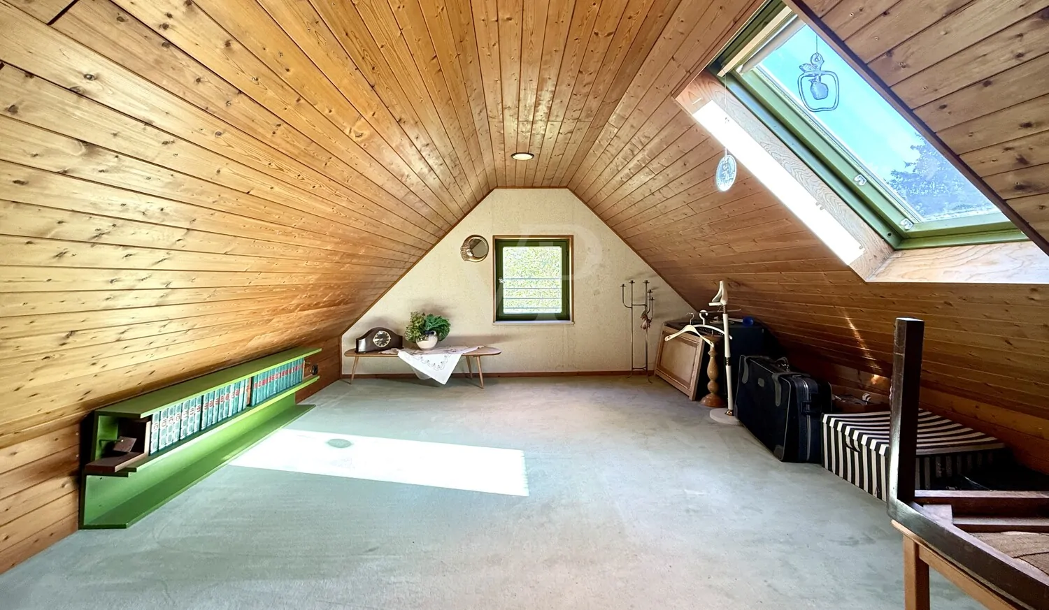 Spitzboden wohnlich ausgebaut