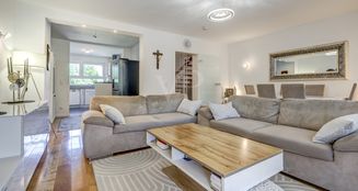 von_poll_real_estate_property_25082088_image_1