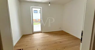 von_poll_real_estate_property_25082089_image_2