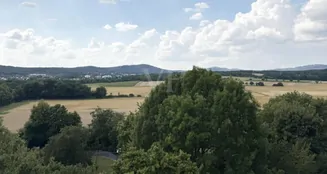 von_poll_real_estate_property_25082118_image_0