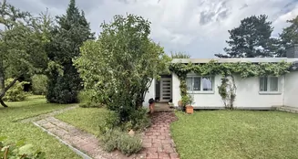 von_poll_real_estate_property_25082095b_image_0