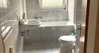 von_poll_real_estate_property_25082135_image_4