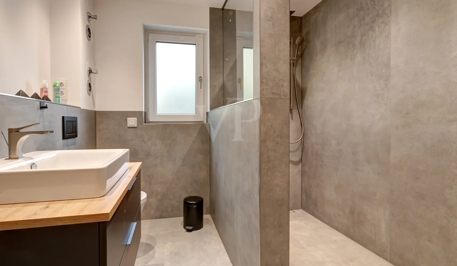 Einliegerwohnung Bad