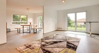 von_poll_real_estate_property_25082116_image_16