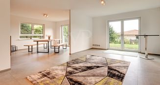 von_poll_real_estate_property_25082116_image_16