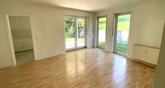 von_poll_real_estate_property_25082106_image_0
