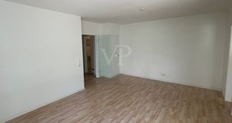 von_poll_real_estate_property_25082106_image_4