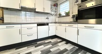 von_poll_real_estate_property_25082150_image_8