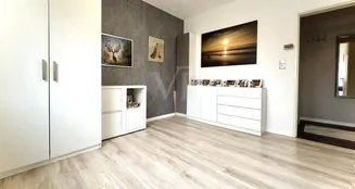 von_poll_real_estate_property_25082150_image_6