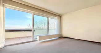 von_poll_real_estate_property_25082147_image_0