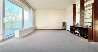 von_poll_real_estate_property_25082147_image_2