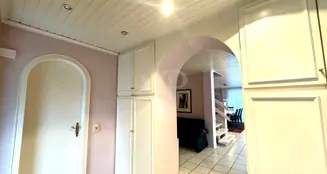 von_poll_real_estate_property_25082156_image_1