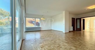 von_poll_real_estate_property_25082120_image_0