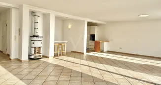 von_poll_real_estate_property_26082017_image_2