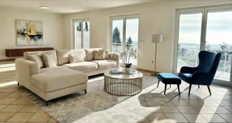 von_poll_real_estate_property_26082017_image_0