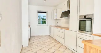 von_poll_real_estate_property_26082017_image_9