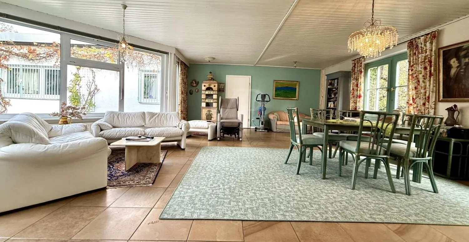 Bungalow der Extraklasse in Bestlage wartet auf neue Visionen