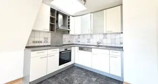 von_poll_real_estate_property_25082159_image_2