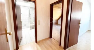 von_poll_real_estate_property_25082159_image_6