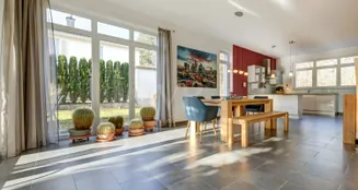 von_poll_real_estate_property_26082057_image_2