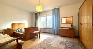 von_poll_real_estate_property_26082001_image_6