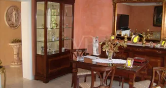 von_poll_real_estate_property_26082021_image_4
