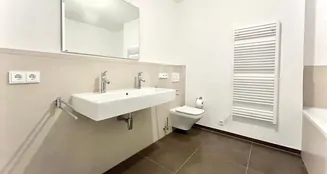 von_poll_real_estate_property_25082170_image_12