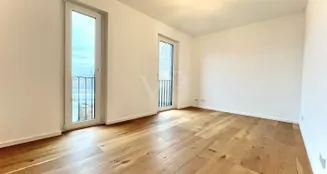 von_poll_real_estate_property_26082005_image_7