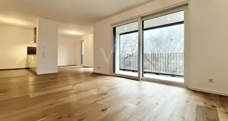 von_poll_real_estate_property_25082170_image_0