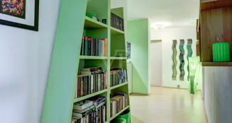 von_poll_real_estate_property_26082006_image_4