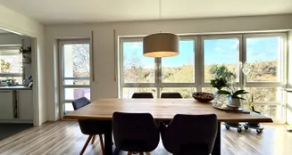 von_poll_real_estate_property_26082022_image_1