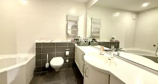 von_poll_real_estate_property_25082172_image_10