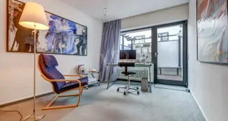 von_poll_real_estate_property_26082009_image_6