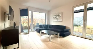 von_poll_real_estate_property_26082004_image_2