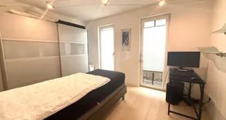 von_poll_real_estate_property_26082004_image_10