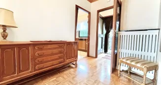 von_poll_real_estate_property_26082011_image_8