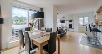 von_poll_real_estate_property_26082019_image_0