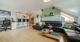 von_poll_real_estate_property_26082019_image_2