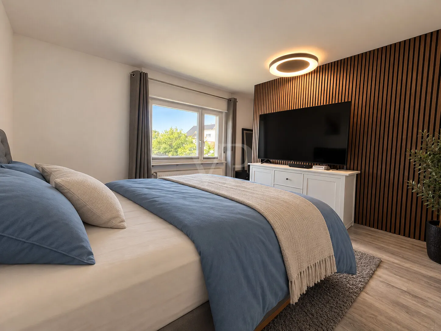Schlafzimmer I OG