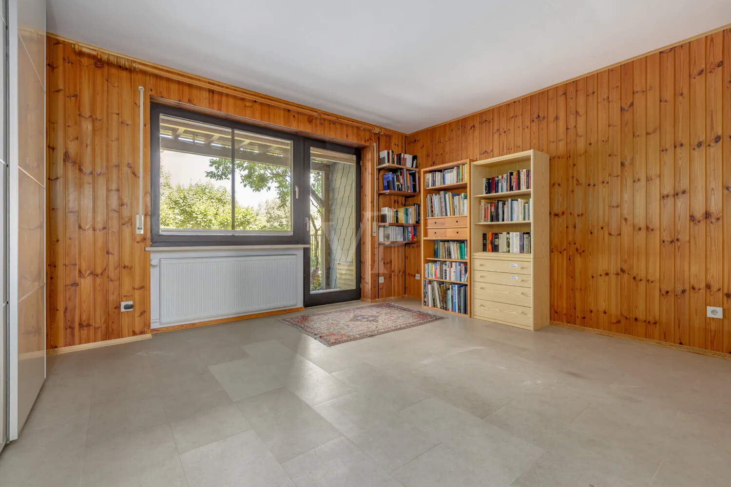 Schlafzimmer mit Terrasse