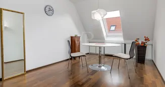 von_poll_real_estate_property_25082134_image_1