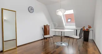 von_poll_real_estate_property_25082134_image_1