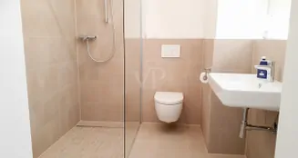 von_poll_real_estate_property_25082165_image_7