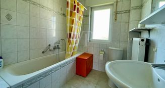 von_poll_real_estate_property_25082073_image_6