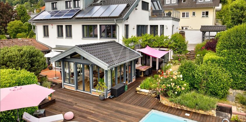 von Poll Immobilien GmbH