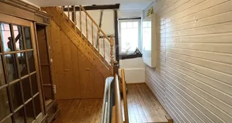 von_poll_real_estate_property_25082028_image_9