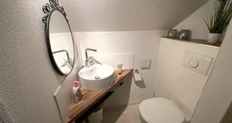 von_poll_real_estate_property_25082028_image_13