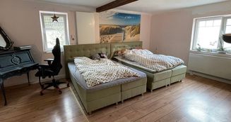 von_poll_real_estate_property_25082028_image_3