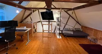 von_poll_real_estate_property_25082028_image_8